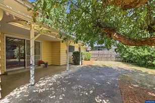 510 E Sherman St, Lebanon, OR 97355 - Photo 29