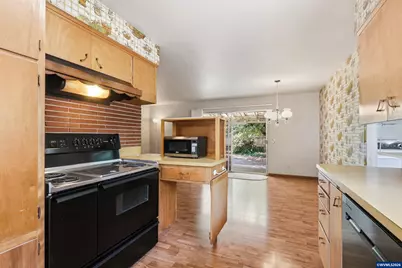 510 E Sherman St, Lebanon, OR 97355 - Photo 15