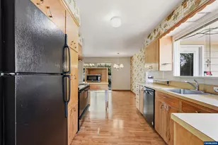 510 E Sherman St, Lebanon, OR 97355 - Photo 13