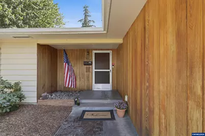 510 E Sherman St, Lebanon, OR 97355 - Photo 3