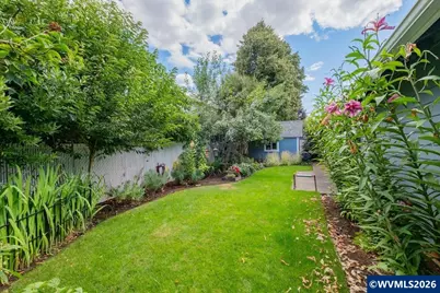5746 Flairstone Dr SE, Salem, OR 97306 - Photo 27
