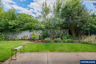 5746 Flairstone Dr SE, Salem, OR 97306 - Photo 23
