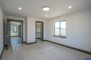 2456 Phillips Wy, Lebanon, OR 97355 - Photo 19