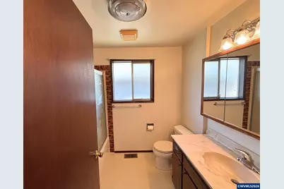 3704 Hill St SE, Albany, OR 97322 - Photo 17