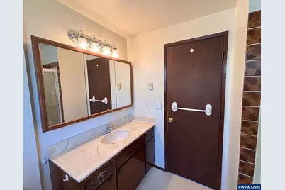 3704 Hill St SE, Albany, OR 97322 - Photo 19
