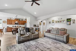 2944 NE Drift Ct, Albany, OR 97321 - Photo 7