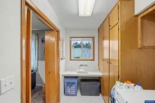 4166 Cranston St SE, Salem, OR 97317 - Photo 21