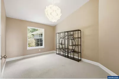 33833 Sunnyview Dr NE, Albany, OR 97322 - Photo 3