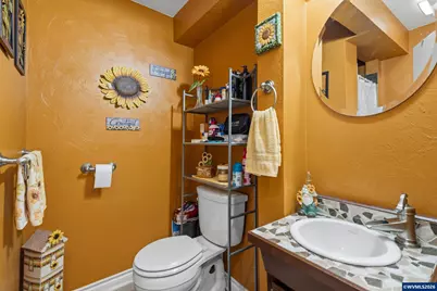 954 Terrace Dr NW, Salem, OR 97304 - Photo 29