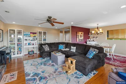 954 Terrace Dr NW, Salem, OR 97304 - Photo 15