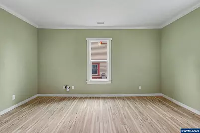 213 Mill St, Silverton, OR 97381 - Photo 13