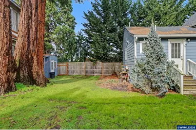 213 Mill St, Silverton, OR 97381 - Photo 7