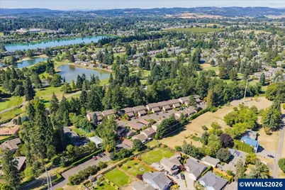 247 McNary Heights Dr N, Keizer, OR 97303 - Photo 33