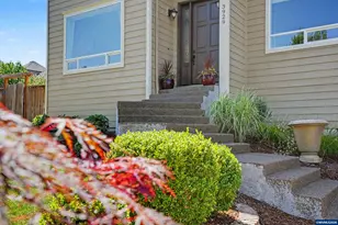 3929 NW Boxwood Dr, Corvallis, OR 97330 - Photo 3