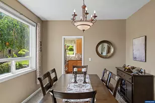 3929 NW Boxwood Dr, Corvallis, OR 97330 - Photo 11