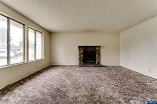 920 Echo Hollow Rd, Eugene, OR 97402 - Photo 7