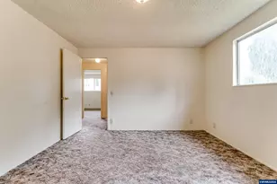 920 Echo Hollow Rd, Eugene, OR 97402 - Photo 29