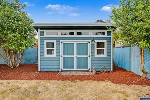 659 E Sherman St, Lebanon, OR 97355 - Photo 43