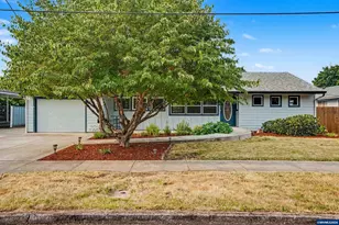659 E Sherman St, Lebanon, OR 97355 - Photo 3