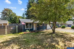 402 SW Ivy Rd, Estacada, OR 97023 - Photo 3