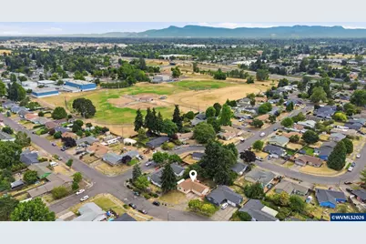 1675 N Danebo Av, Eugene, OR 97402 - Photo 41