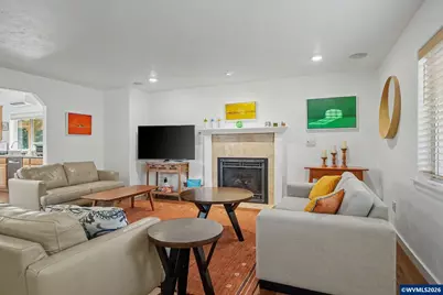 810 NW Lyman Dr, Corvallis, OR 97330 - Photo 5