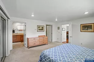 810 NW Lyman Dr, Corvallis, OR 97330 - Photo 13