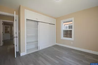 1075 Shipping St NE, Salem, OR 97301 - Photo 17