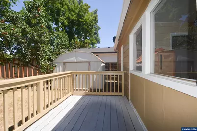 1075 Shipping St NE, Salem, OR 97301 - Photo 29