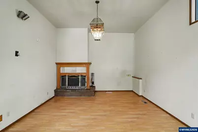 1530 Jamestown St SE, Salem, OR 97302 - Photo 7