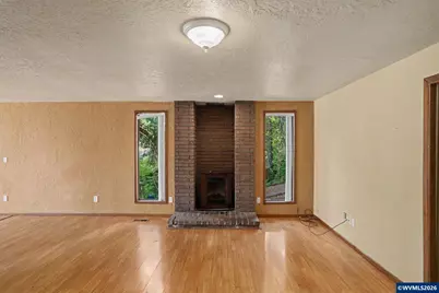 1530 Jamestown St SE, Salem, OR 97302 - Photo 11