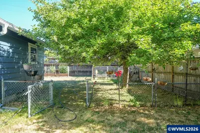 2215 NW Circle Bl, Corvallis, OR 97330 - Photo 25