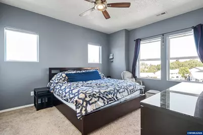 1941 Madras St SE, Salem, OR 97306 - Photo 25