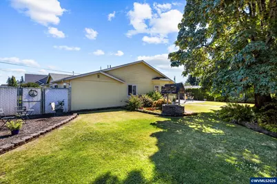 499 NE Cherry St, Sublimity, OR 97385 - Photo 37