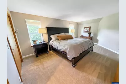 1040 SW Tall Oaks Dr, McMinnville, OR 97128 - Photo 17