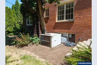 811 SW Jefferson Av, Corvallis, OR 97333 - Photo 33