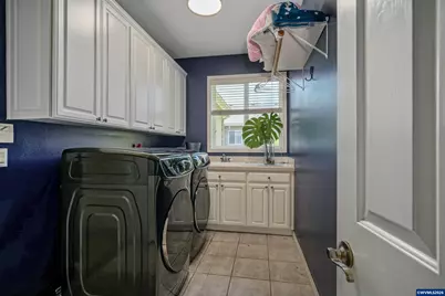 595 Harbourtown Ct SE, Salem, OR 97306 - Photo 25