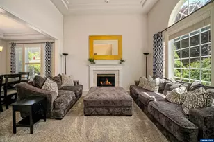 595 Harbourtown Ct SE, Salem, OR 97306 - Photo 7