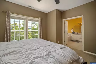 595 Harbourtown Ct SE, Salem, OR 97306 - Photo 29