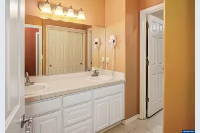 595 Harbourtown Ct SE, Salem, OR 97306 - Photo 33
