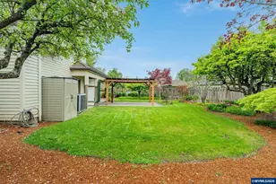 2520 NW Pinehurst Dr, McMinnville, OR 97128 - Photo 35