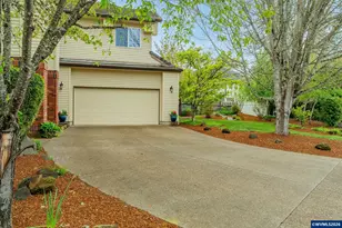 2520 NW Pinehurst Dr, McMinnville, OR 97128 - Photo 3