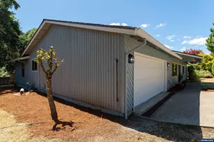 283 NW Reed Ln, Dallas, OR 97338 - Photo 33