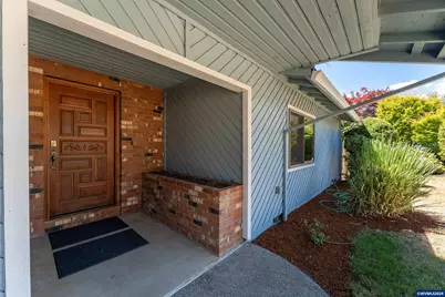 283 NW Reed Ln, Dallas, OR 97338 - Photo 3