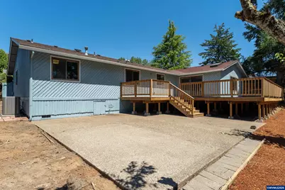 283 NW Reed Ln, Dallas, OR 97338 - Photo 37