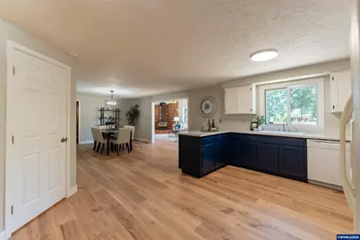 283 NW Reed Ln, Dallas, OR 97338 - Photo 7