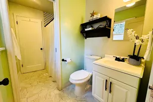1815 23rd St NE, Salem, OR 97301 - Photo 9