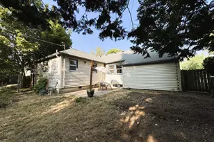1815 23rd St NE, Salem, OR 97301 - Photo 13