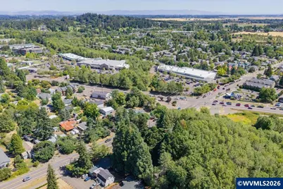 1410 SW 53rd St, Corvallis, OR 97330 - Photo 7