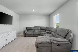 2602 Mount St Helens Ave SE, Salem, OR 97302 - Photo 33